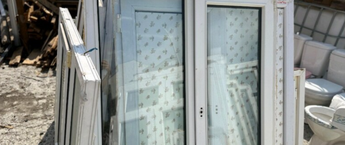 150*150 pencere farklı modellerde ölçülerde mevcut